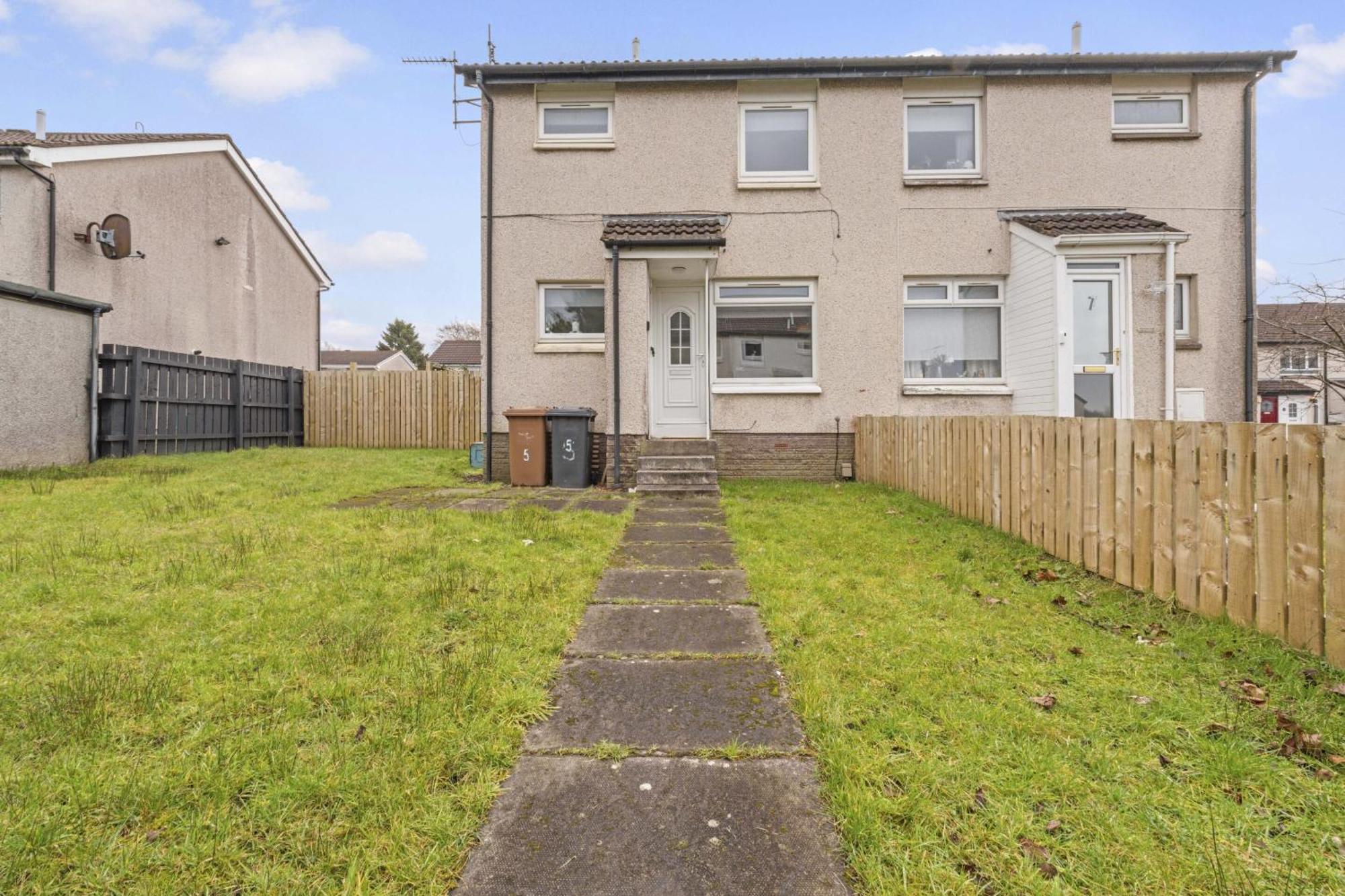 Greenside Getaway Holiday home Newarthill