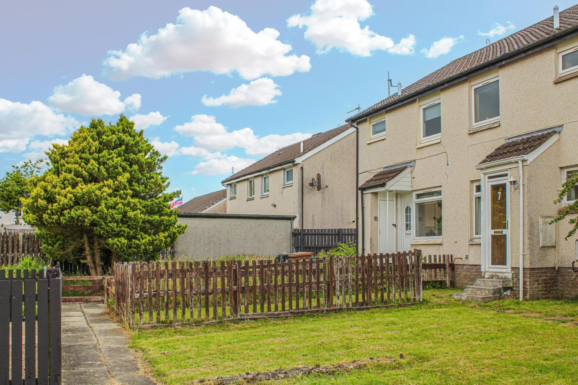 Greenside Getaway Newarthill
